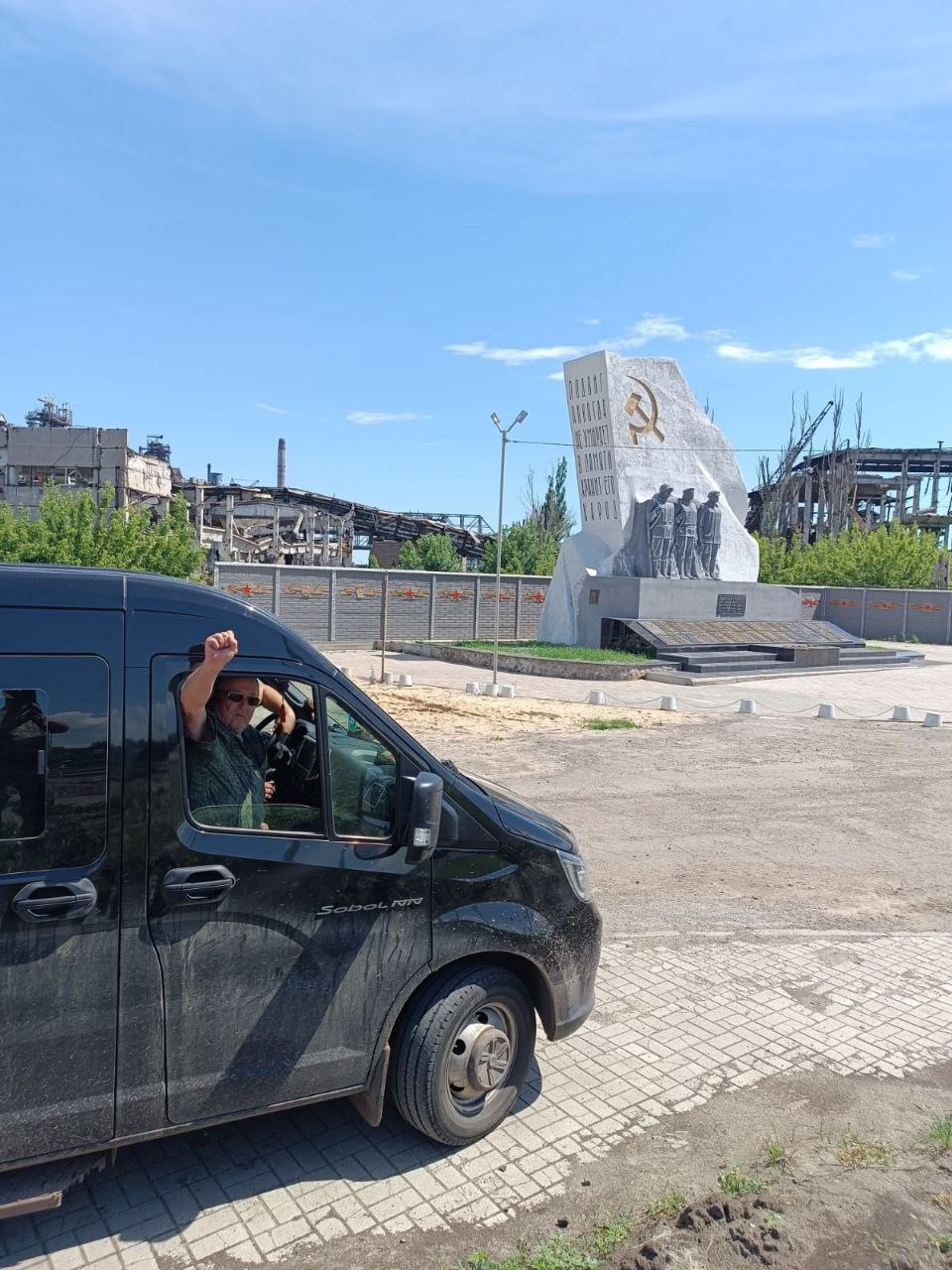 Очередная партия гуманитарной помощи доставлена нашим землякам в зону проведения СВО.
