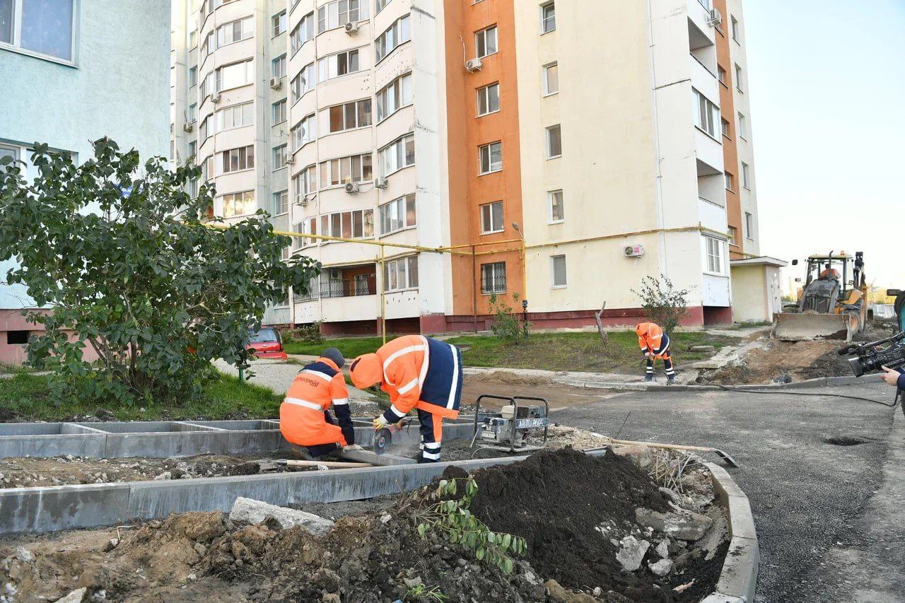 Поздравление Губернатора Саратовской области Р.В. Бусаргина с  днем работников дорожного хозяйства.